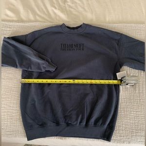 Taylor Swift Blue Crewneck (XS)